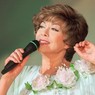 "67 лет я выступаю, вам мало? – удивилась Пьеха