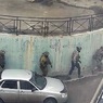 Дедушка взял в заложники собственных внуков